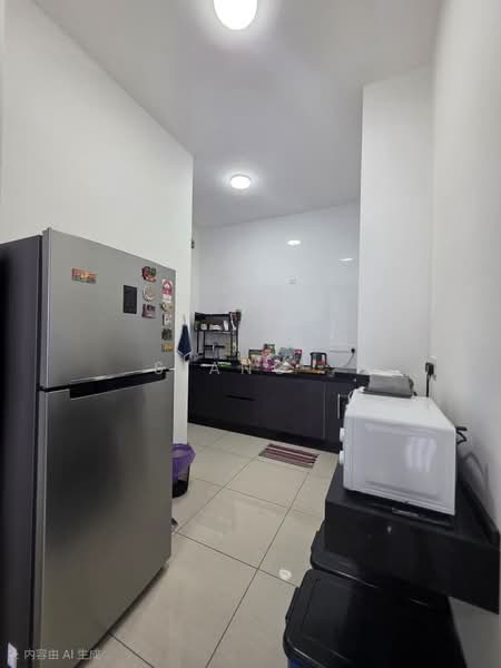 Kondominium untuk Dijual di Queens Residences Q2 @ Queens Waterfront - Siang . - Kitchen - PropertyGuru.com.my