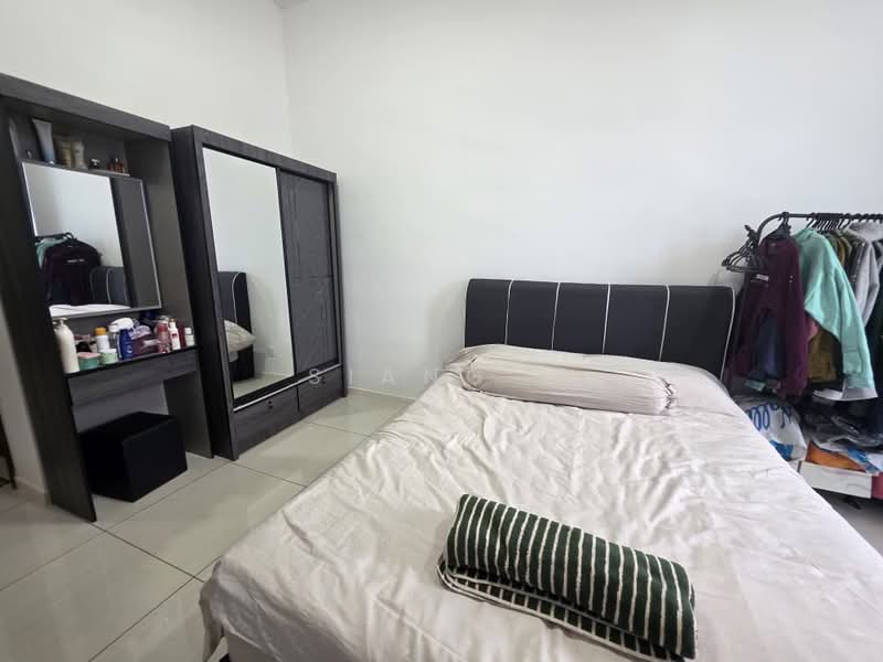 Kondominium untuk Dijual di Queens Residences Q2 @ Queens Waterfront - Siang . - Bedroom - PropertyGuru.com.my