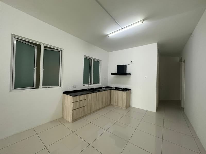 Condominium for Rent at The Clovers - Tong Liang Ooi - Kitchen - PropertyGuru.com.my
