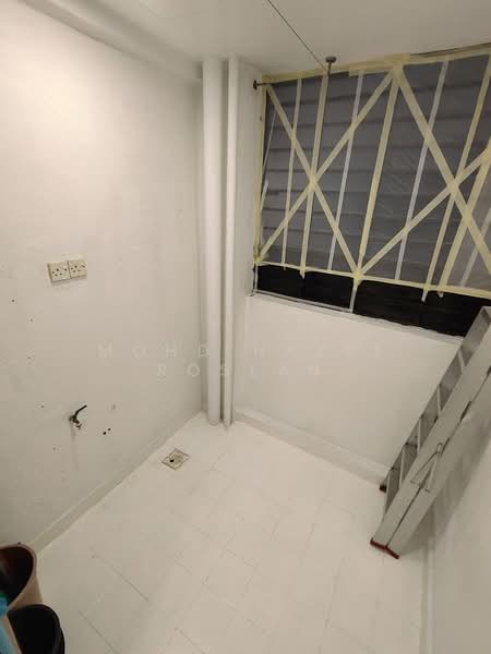 Pangsapuri untuk Dijual di Anggerik Villa 2 Apartment - Mohd Nazri Roslan - Interior - PropertyGuru.com.my