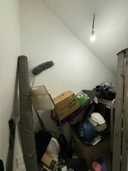 2-storey Terraced House for Sale in Seksyen 33 (Shah Alam) - Nazrin Hakimin - PropertyGuru.com.my
