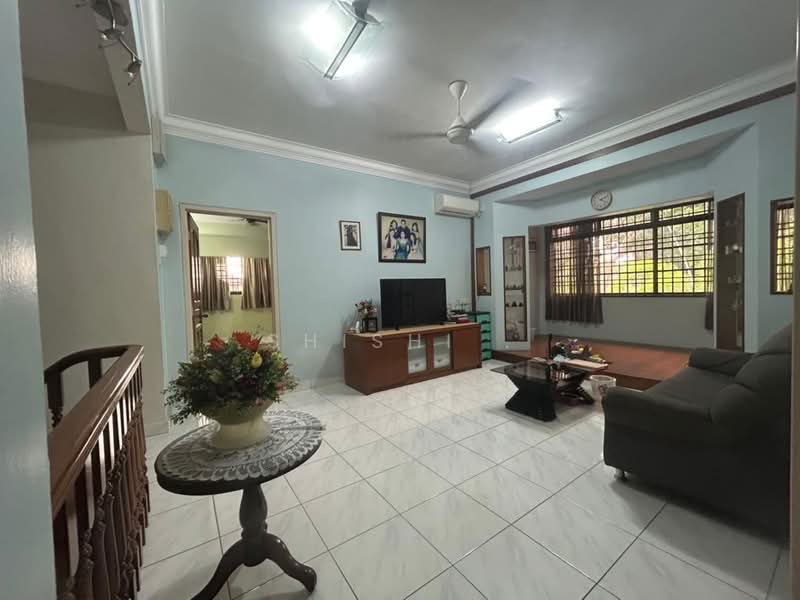 Rumah Teres untuk Dijual di Taman Desa Tebrau (Tebrau) - Shishi . - PropertyGuru.com.my