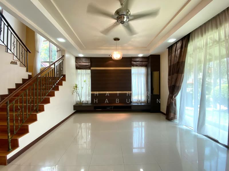Rumah Banglo untuk Dijual di Setia Eco Park (Setia Alam) - Nahathir Shahabudin - Living Room - PropertyGuru.com.my