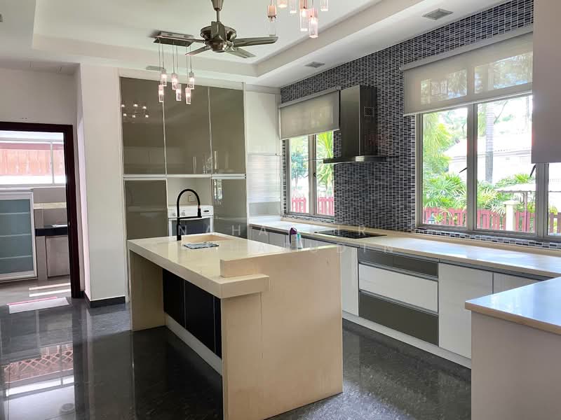 Rumah Banglo untuk Dijual di Setia Eco Park (Setia Alam) - Nahathir Shahabudin - Kitchen - PropertyGuru.com.my
