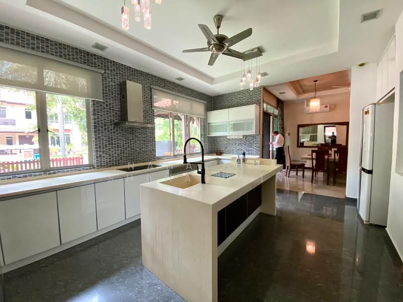 Rumah Banglo untuk Dijual di Setia Eco Park (Setia Alam) - Nahathir Shahabudin - Kitchen - PropertyGuru.com.my