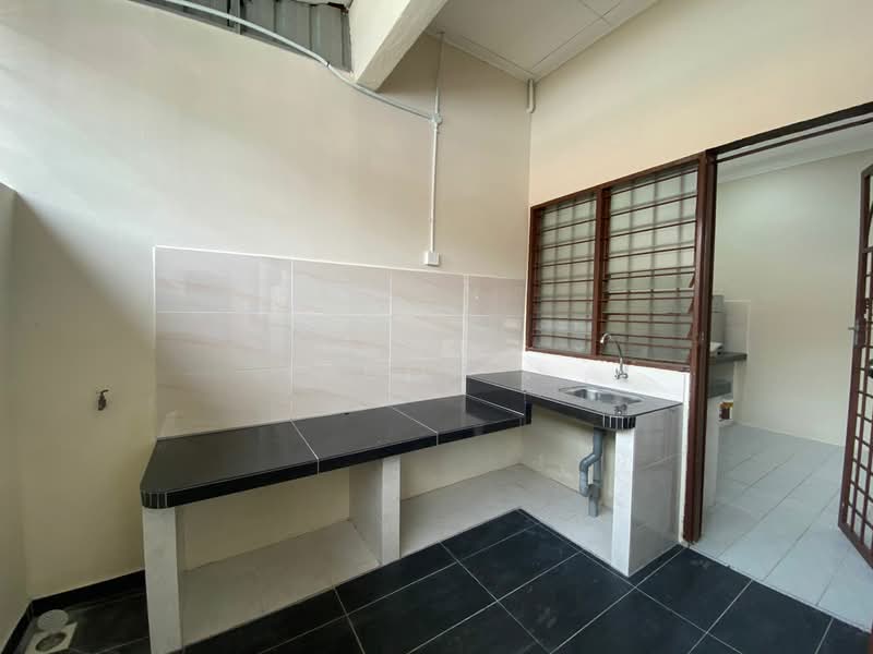 Rumah Teres 1 Tingkat untuk Dijual di Melaka City (Melaka) - Woon . - Kitchen - PropertyGuru.com.my