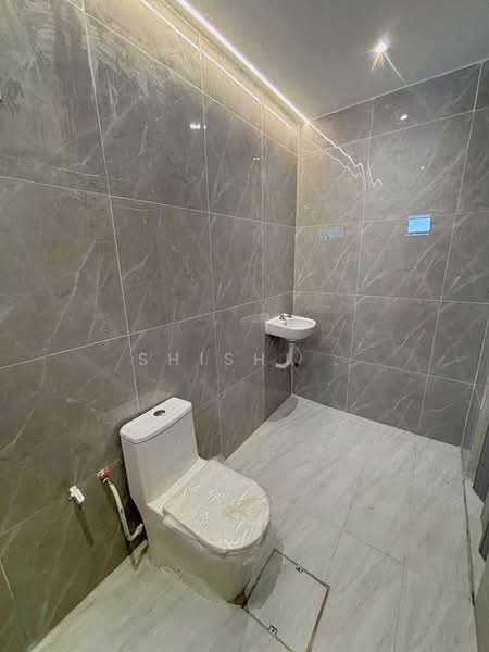 2-storey Terraced House for Sale in Kempas (Johor Bahru) - Shishi . - PropertyGuru.com.my