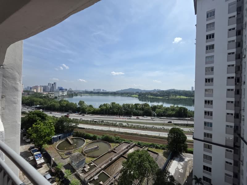 Servis Apartment untuk Disewa di South City (Perdana Selatan) Block A & B - Sam Yap - Exterior - PropertyGuru.com.my