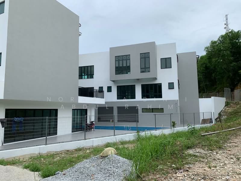 Bungalow for Sale in Bukit Jelutong (Shah Alam) - Norazila Binti Abdul Rahim - Exterior - PropertyGuru.com.my