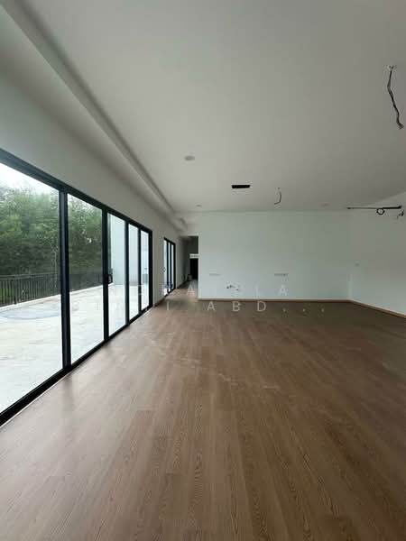 Bungalow for Sale in Bukit Jelutong (Shah Alam) - Norazila Binti Abdul Rahim - Living Room - PropertyGuru.com.my