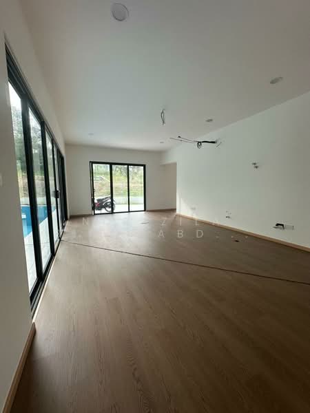 Bungalow for Sale in Bukit Jelutong (Shah Alam) - Norazila Binti Abdul Rahim - Living Room - PropertyGuru.com.my