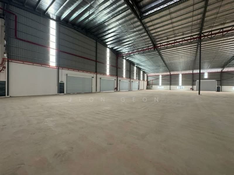 Detached Factory for Rent in Senai (Kulai) - Jeon Geon - Interior - PropertyGuru.com.my
