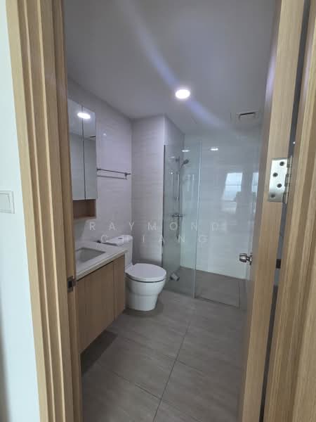 Servis Apartment untuk Disewa di Aradia Residence @ Lake City KL North - Raymond Chiang - Bathroom - PropertyGuru.com.my