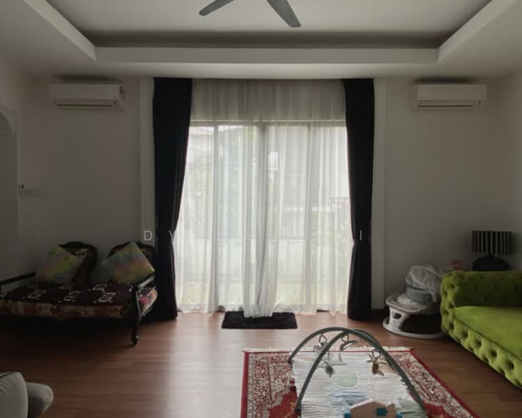 Bungalow for Sale in Seksyen 13 (Shah Alam) - Dyana Asri - Living Room - PropertyGuru.com.my