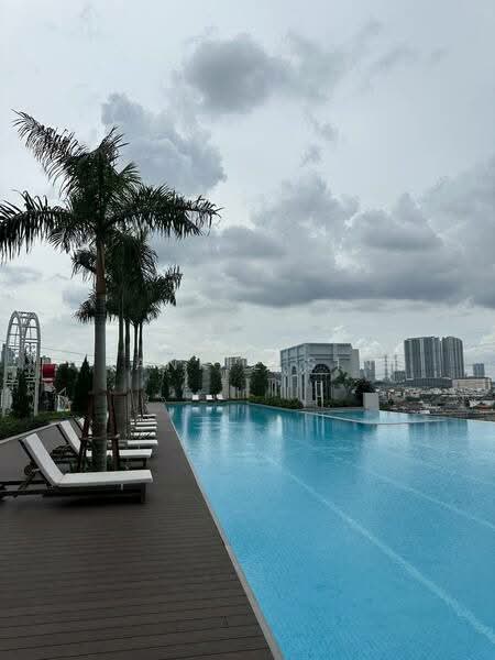 Servis Apartment untuk Disewa di Tuan 2egacy - Frankie Sing - Pool - PropertyGuru.com.my