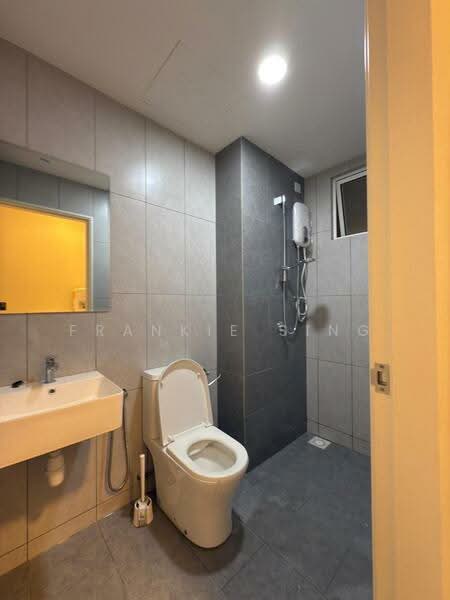 Servis Apartment untuk Disewa di Tuan 2egacy - Frankie Sing - Bathroom - PropertyGuru.com.my