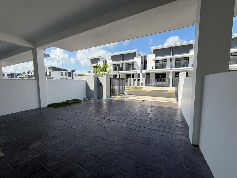 Rumah Teres 2 Tingkat untuk Dijual di Taman Ponderosa (Johor Bahru) - Sharon Ng - Exterior - PropertyGuru.com.my