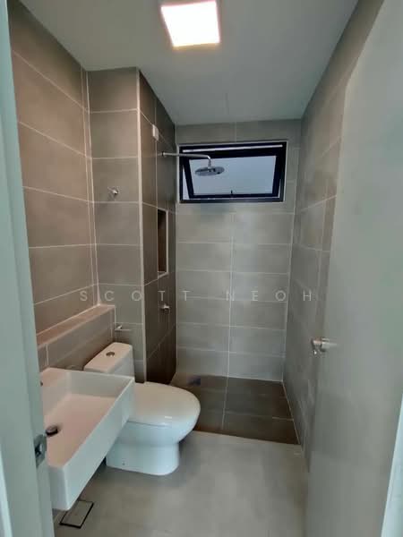 Servis Apartment untuk Dijual di Twin Residences - Scott Neoh - Bathroom - PropertyGuru.com.my