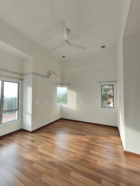 Townhouse for Sale in Seri Kembangan (Selangor) - Nicholas Lew - PropertyGuru.com.my
