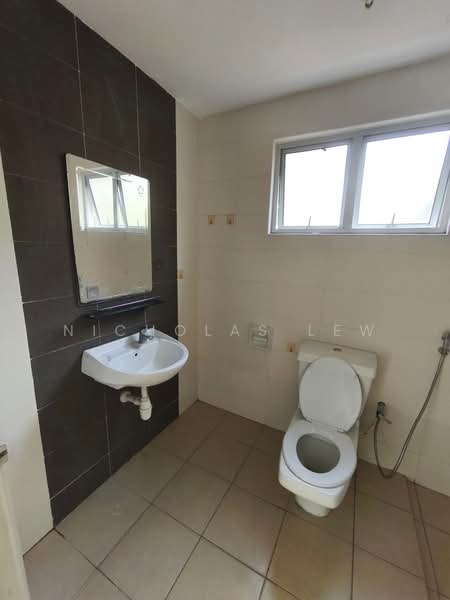 Townhouse for Sale in Seri Kembangan (Selangor) - Nicholas Lew - PropertyGuru.com.my