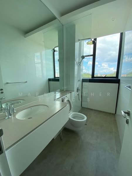 Service Residence for Rent at Senada Residence @ KLGCC Resort - Mark Aurther Francis - PropertyGuru.com.my