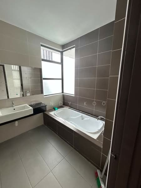 Semi-Detached House for Sale in Johor Bahru (Johor) - Candy Koo - Bathroom - PropertyGuru.com.my