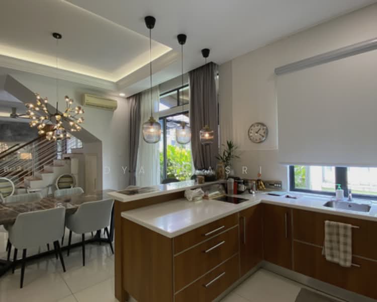 Rumah Berkembar untuk Dijual di Bukit Jelutong (Shah Alam) - Dyana Asri - Kitchen - PropertyGuru.com.my