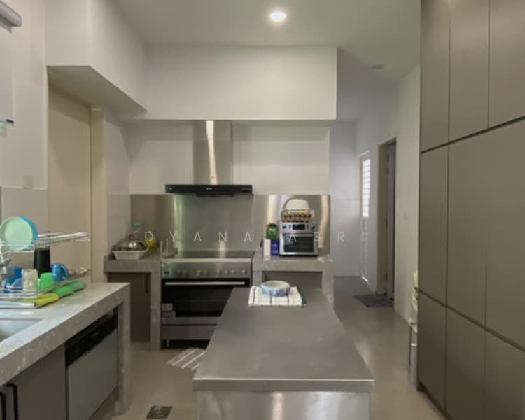 Rumah Berkembar untuk Dijual di Bukit Jelutong (Shah Alam) - Dyana Asri - PropertyGuru.com.my