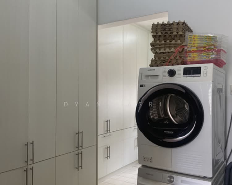 Rumah Berkembar untuk Dijual di Bukit Jelutong (Shah Alam) - Dyana Asri - Interior - PropertyGuru.com.my