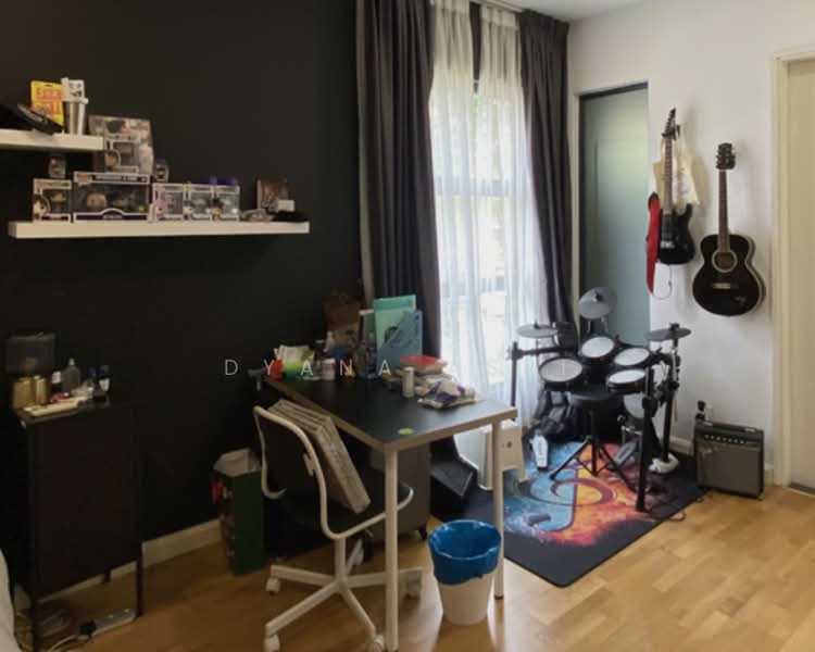 Rumah Berkembar untuk Dijual di Bukit Jelutong (Shah Alam) - Dyana Asri - Study - PropertyGuru.com.my