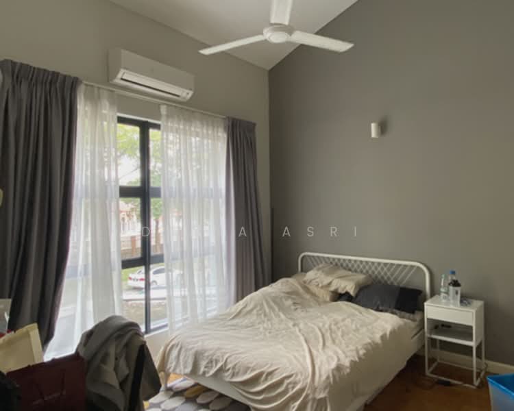Rumah Berkembar untuk Dijual di Bukit Jelutong (Shah Alam) - Dyana Asri - Bedroom - PropertyGuru.com.my