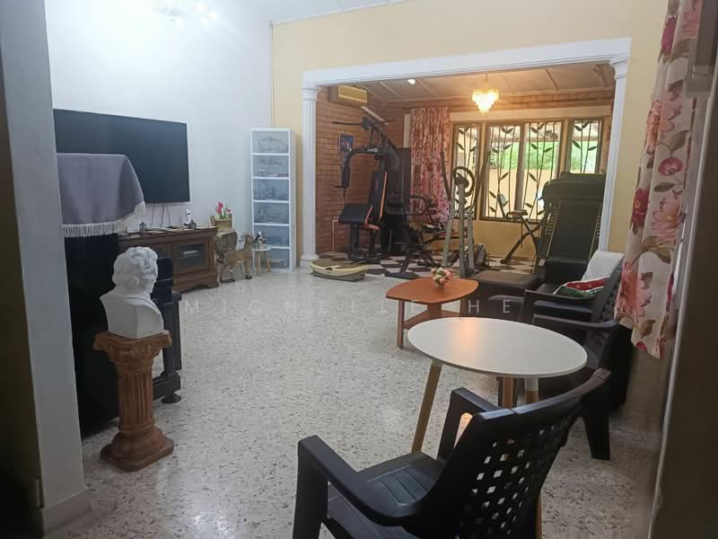 Semi-Detached House for Sale in Taman Perling (Perling) - Michelle He - Living Room - PropertyGuru.com.my