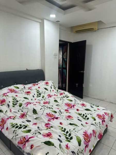 Untuk Disewa - Prai Inai