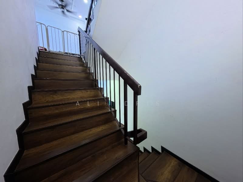 2.5-storey Terraced House for Sale in Ukay Perdana (Ulu Kelang) - Ali Idris - Interior - PropertyGuru.com.my