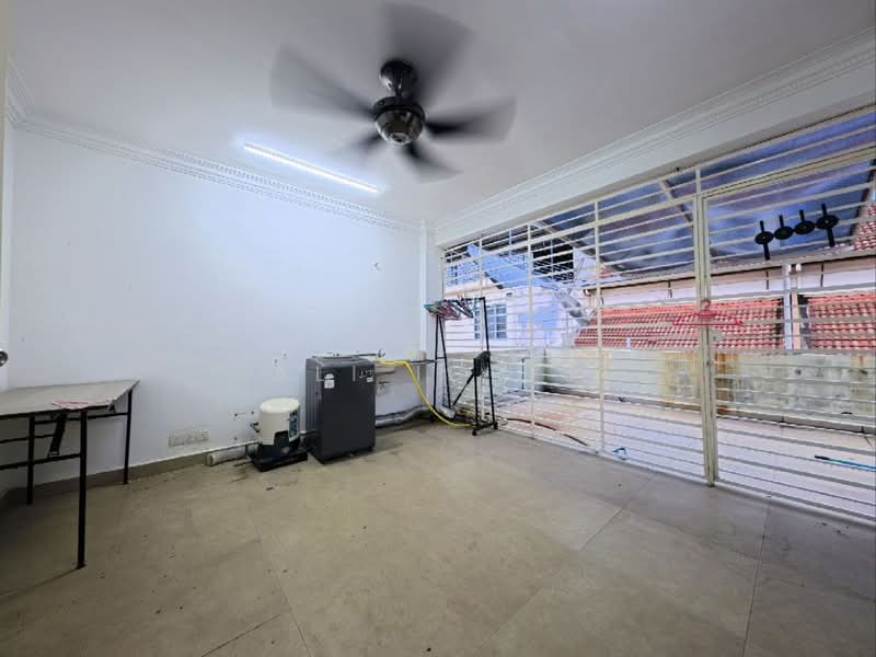 2.5-storey Terraced House for Sale in Ukay Perdana (Ulu Kelang) - Ali Idris - Balcony - PropertyGuru.com.my