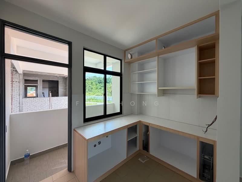 Townhouse for Sale in Dengkil (Selangor) - FB Chong - Kitchen - PropertyGuru.com.my