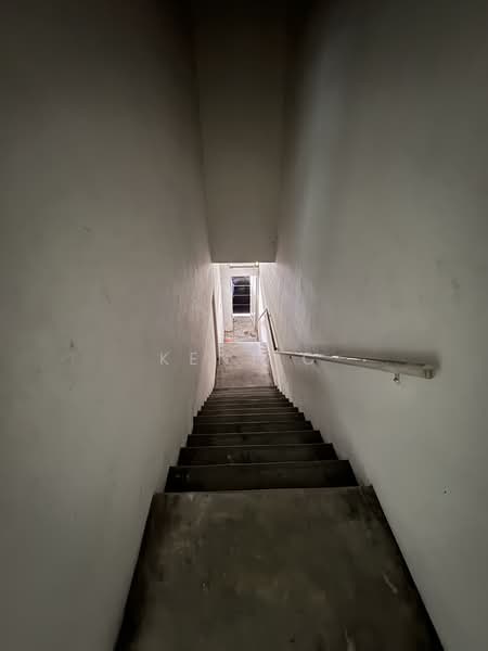 Untuk Disewa - Falim