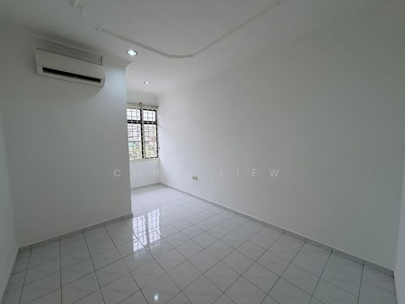Rumah Teres 2 Tingkat untuk Dijual di Taman Desa Cemerlang (Ulu Tiram) - Chris Liew - Interior - PropertyGuru.com.my