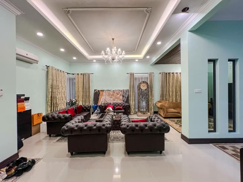 Terraced House for Sale in Desa Sri Hartamas (Sri Hartamas) - Hanif Hanz - Living Room - PropertyGuru.com.my