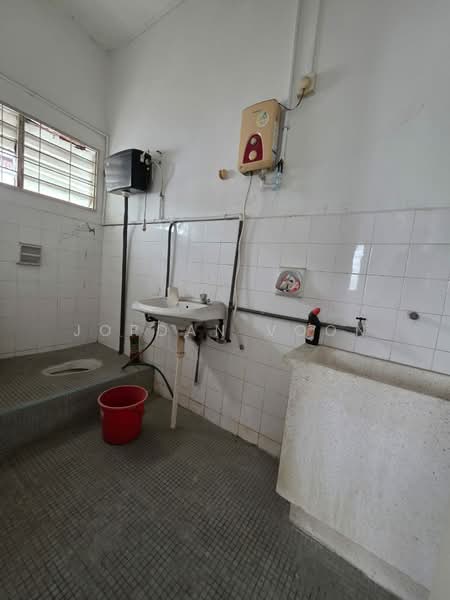 Office for Rent in Taman Kota Permai (Bukit Mertajam) - Jordan Voon - Bathroom - PropertyGuru.com.my