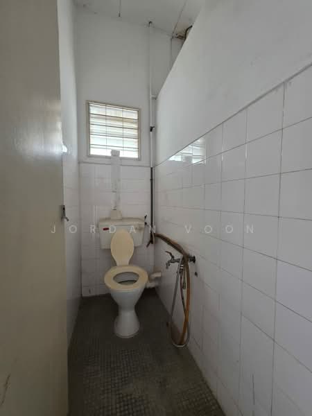 Office for Rent in Taman Kota Permai (Bukit Mertajam) - Jordan Voon - Bathroom - PropertyGuru.com.my