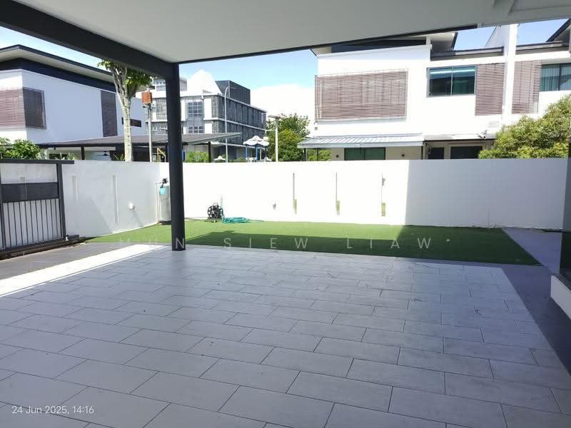 Semi-Detached House for Sale in Kota Kinabalu (Sabah) - Mun Siew Liaw - PropertyGuru.com.my