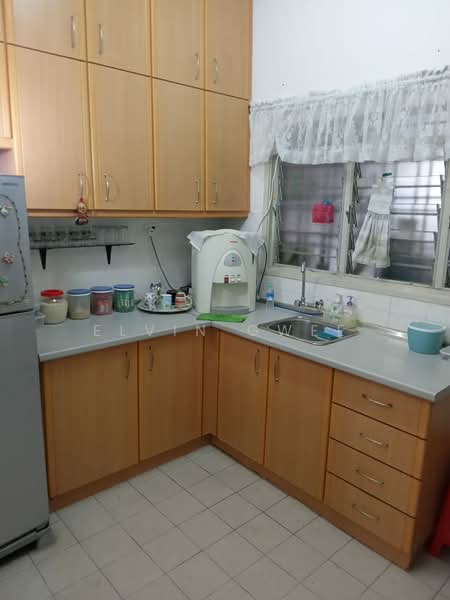 Rumah Teres 2 Tingkat untuk Dijual di Taman Puchong Prima (Puchong) - Elvin Gwee - Kitchen - PropertyGuru.com.my