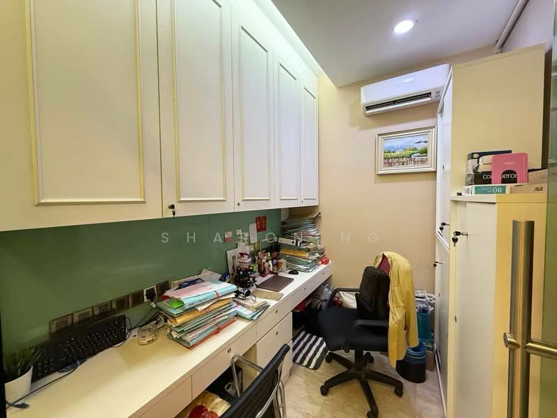 Kedai / Pejabat untuk Dijual di Johor Bahru (Johor) - Sharon Ng - Study - PropertyGuru.com.my