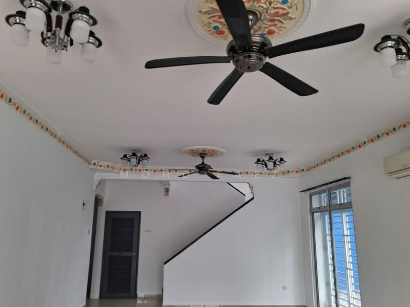 Rumah Berkembar untuk Dijual di Taman Mutiara Rini (Skudai) - Mohd Faez - Living Room - PropertyGuru.com.my