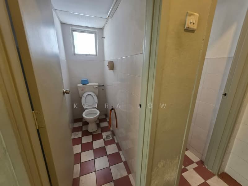 Office for Rent in KL City Centre (Kuala Lumpur) - Keira Low - Bathroom - PropertyGuru.com.my
