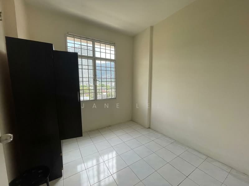 Condominium for Sale at Hillside Garden - Jane Lee - Bedroom - PropertyGuru.com.my