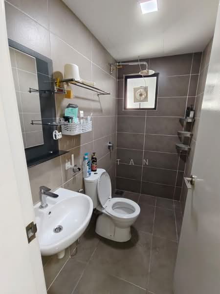 Kondominium untuk Disewa di Parkhill Residence - Nic Tan - PropertyGuru.com.my