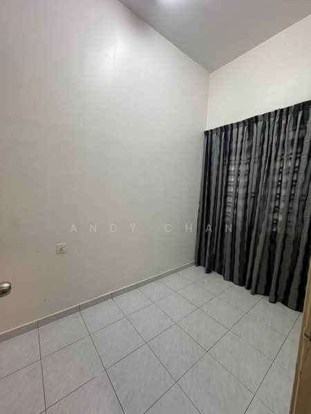 For Sale - Bandar Indahpura