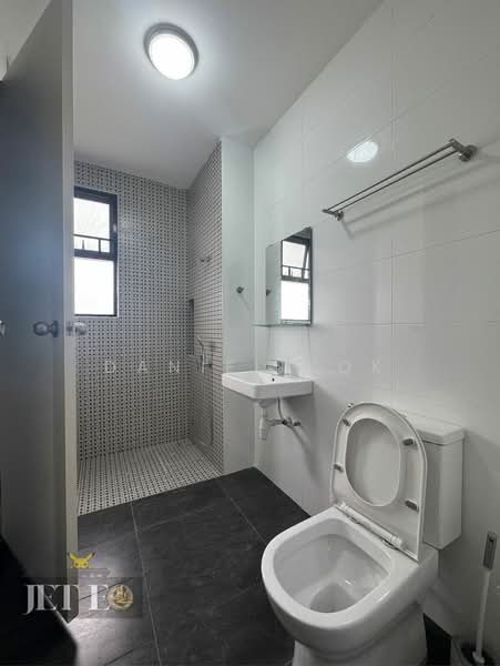 Semi-Detached House for Sale in Eco Ardence (Setia Alam) - Daniel Kok - Bathroom - PropertyGuru.com.my